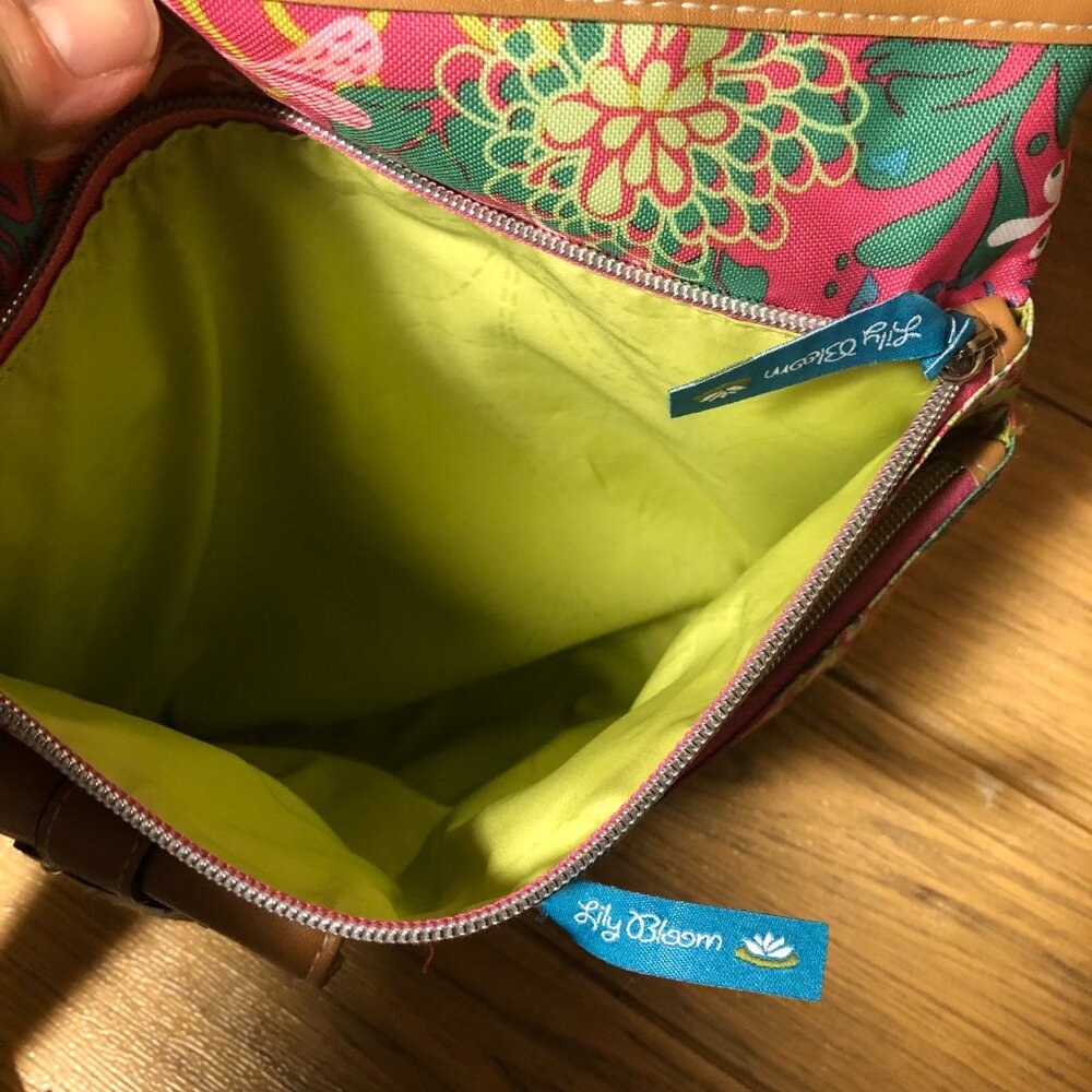 Lily Bloom Cross Body Colorful Spring-Color Flowe… - image 8